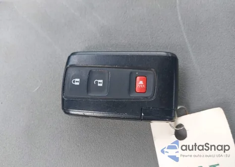 2007 Toyota Prius from USA, damaged, VIN JTDKB20U277627074